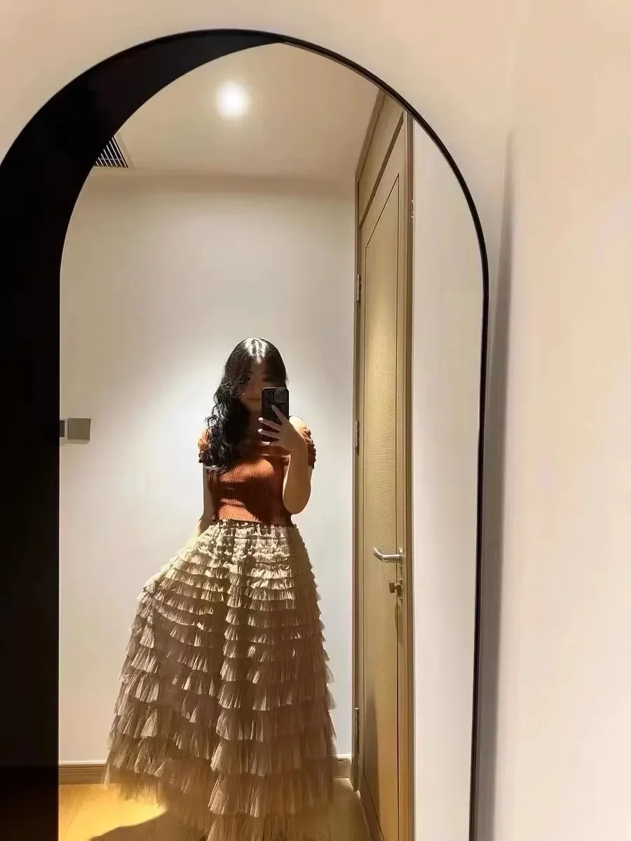 Elegant High-Waist Tulle Maxi Skirt for Modern Women photo review