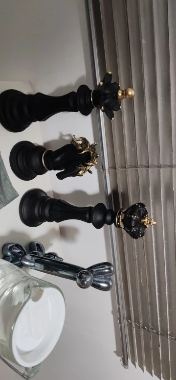 Elegant Chess Resin Figurines - King, Queen, Knight Decor Set photo review
