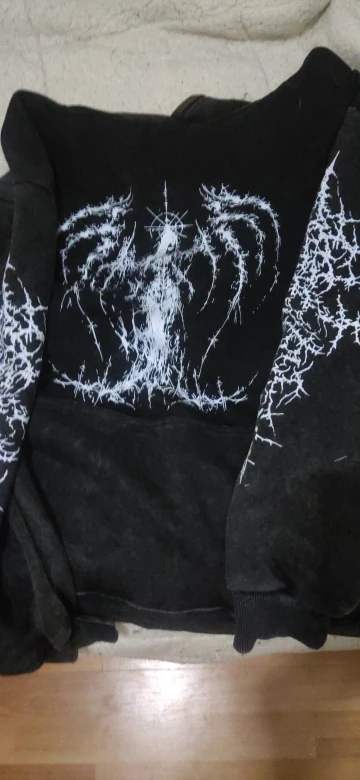 ANGEL OF DEATH GRAPHIC HOODIE