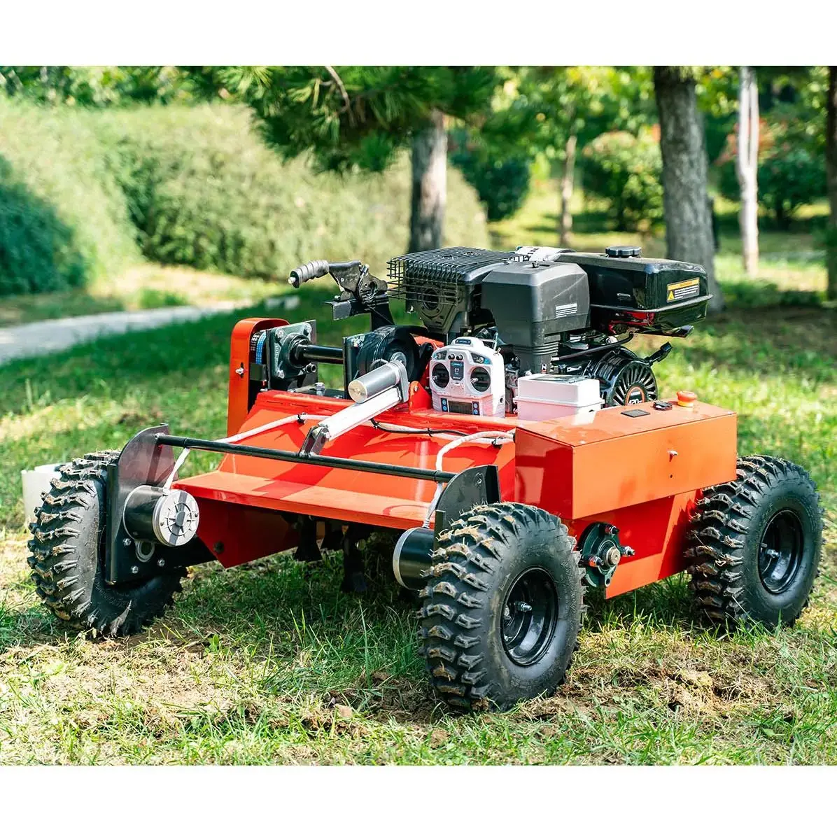 

High Quality CE Approve Grass Cutting Machine Crawler Brush Cutter For Agriculture electric remote control flail lawn mower