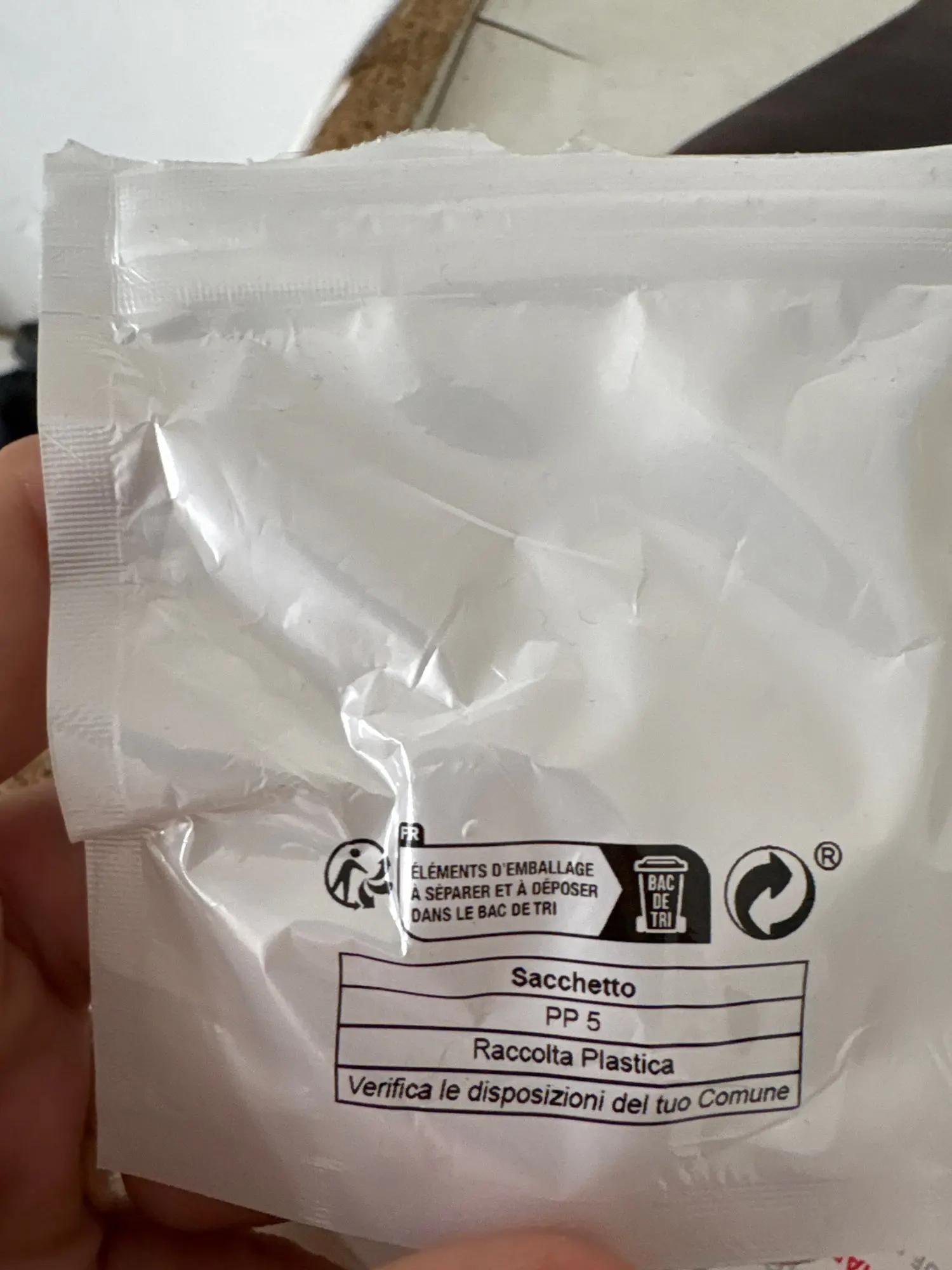 Luxury Crystal White Zircon Stud Earrings photo review