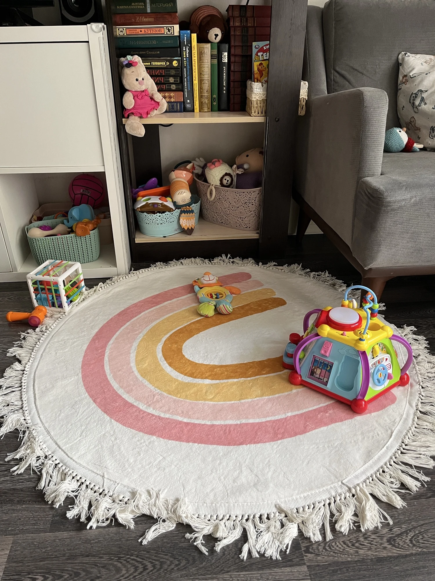 Cute Round Rug Bedroom Tassel Carpet Mat Bedside Kids Room Ddecoration Cartoon Floor Mats Home Soft Machine Washable Area Rugs photo review