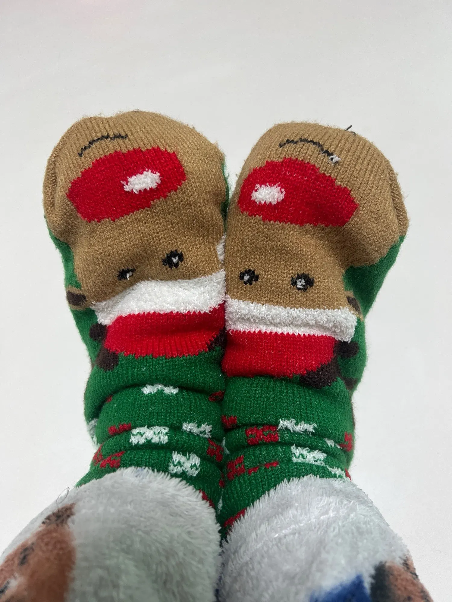 Flauschige Wintersocken mit niedlichen Tiermotiven photo review