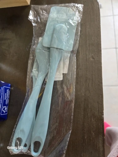 3Pcs Cream Scraper DIY Bread Cake Butter Spatula Mixer Oil Brushs Kitchen Baking Tools Silicone Spatula Non-stick Kitchen photo review