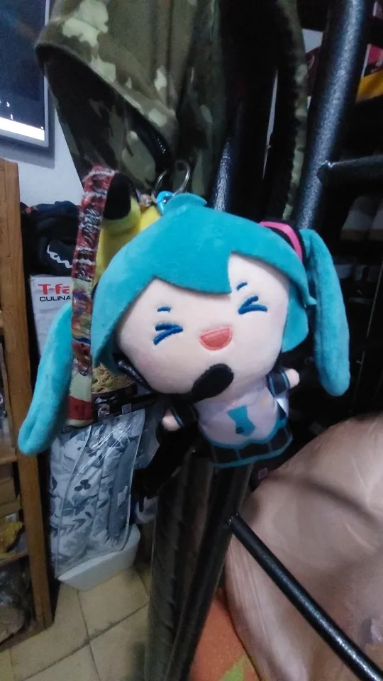 Hatsune Miku Spinning Chain