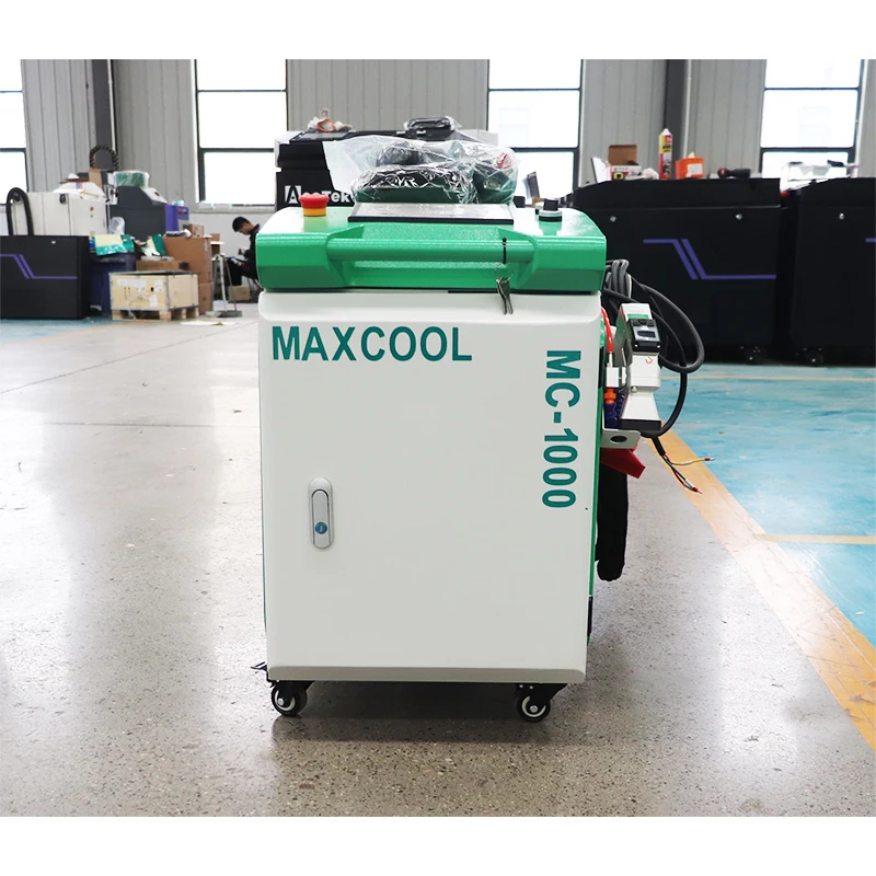 CW 1000W Handheld Fiber Laser Removal For Microelectronics Field Laser Cleaning Machine Remove Metal Rust Paint Oil