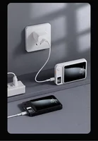 Runde magnetische kabellose Powerbank 10000 mAh, tragbare externe Akku mit superschnelles Aufladen, passend für iPhone Samsung Huawei, Farben Schwarz Lila Weiß 5