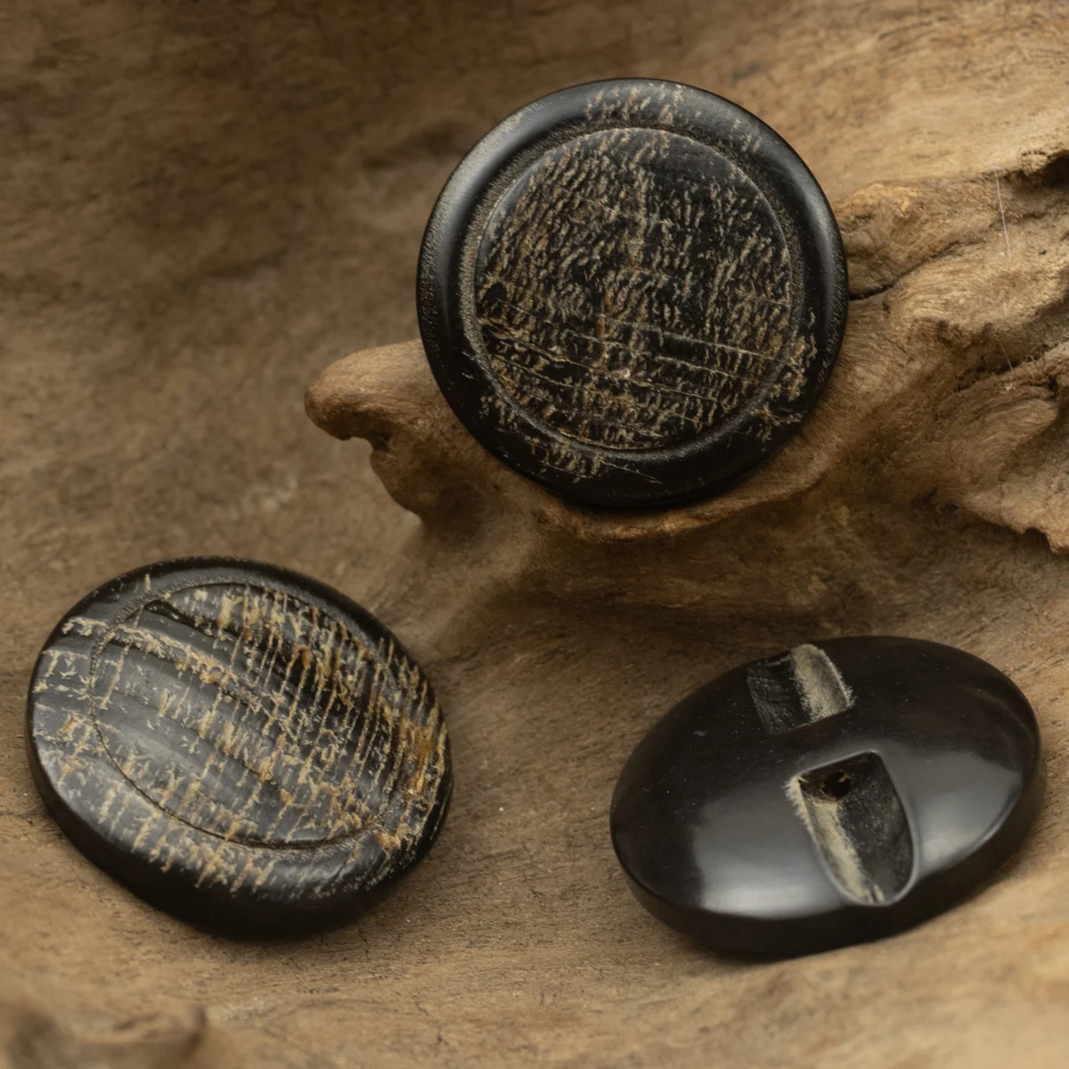 6Pcs Retro Horn Button Shank Skin Buffalo Horn Suit Jacket Autunno Inverno Accessori Per Cucire Mens Wear Vintage Coat Button Set