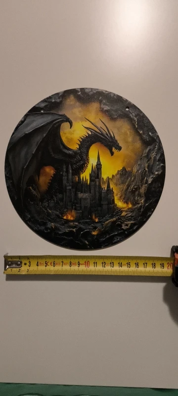 Décoration murale dragon ancestral en bois 2D  médaillon "Le Dragon du Château" – 20 cm