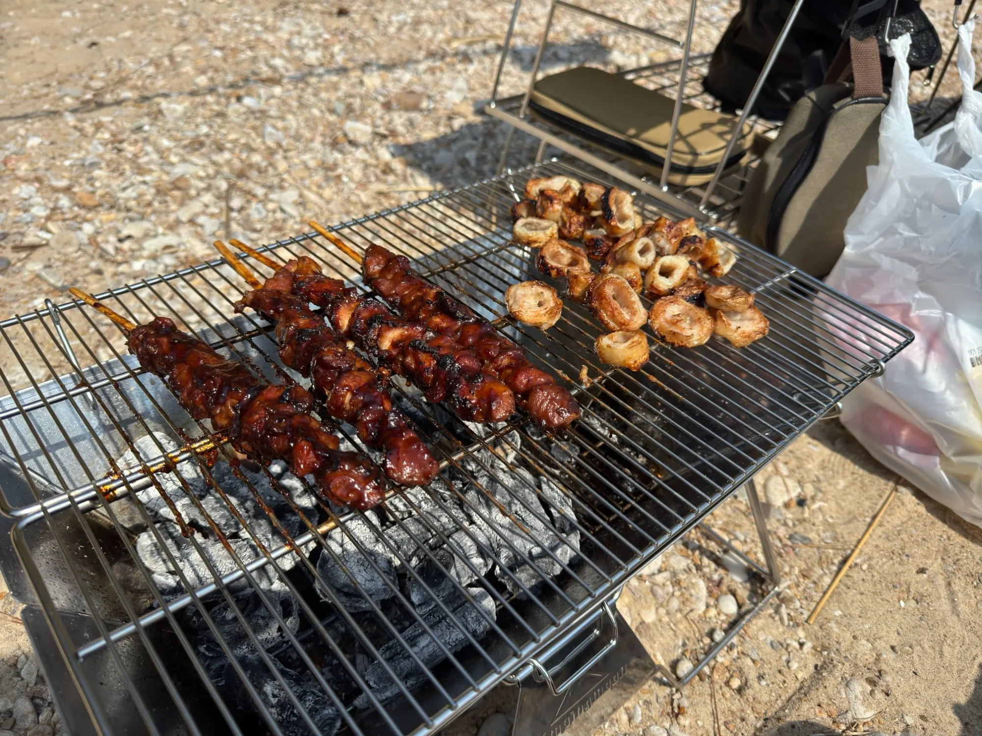 CAMPINGMOON Large Folding Portable Stainless Steel Barbecue Grill BBQ Oven, Camping Picnic Grill Net, Barbecue Grill photo review