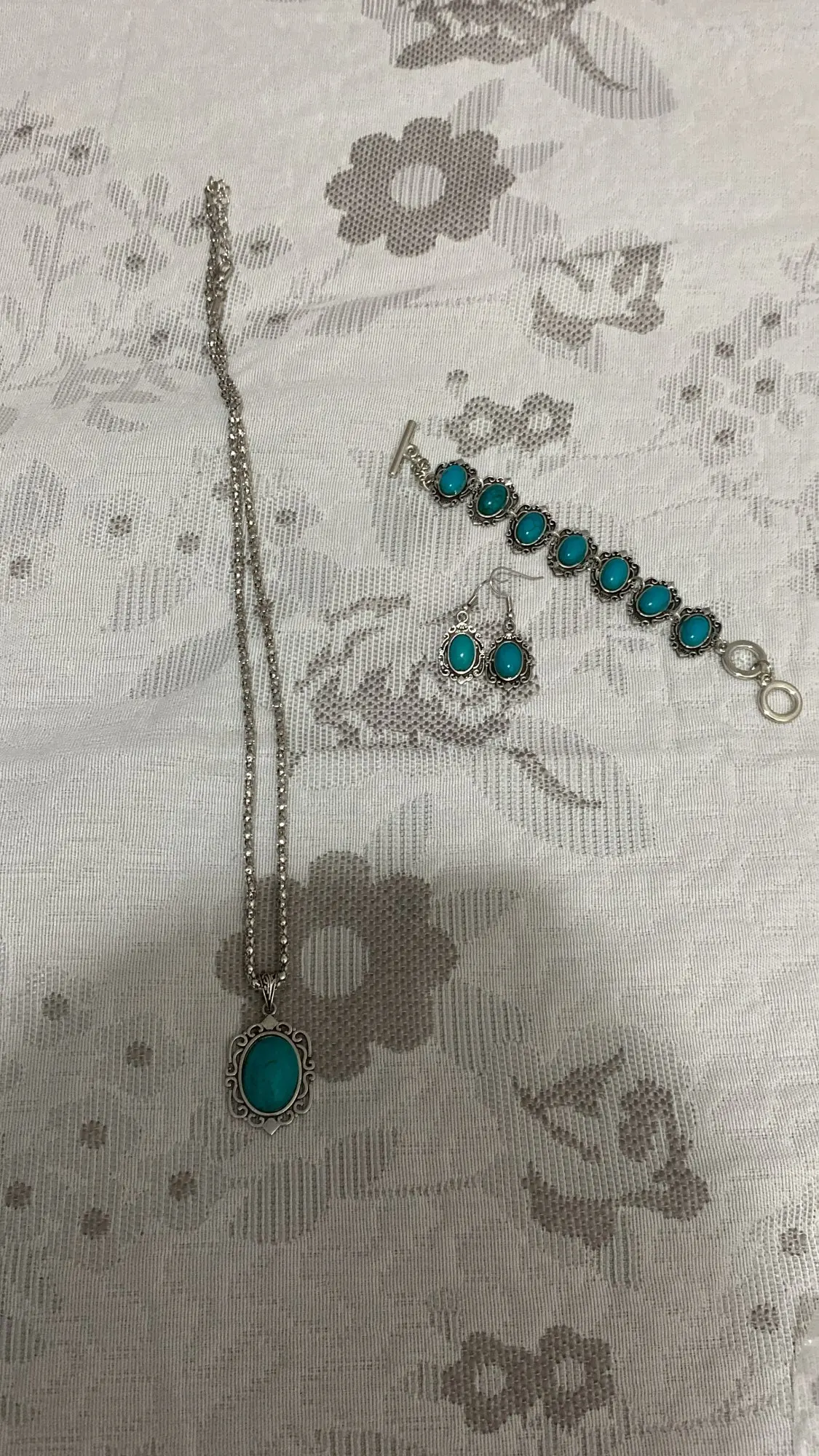 Turquoise Jewellery Set | Bracelet, Necklace & Earrings photo review