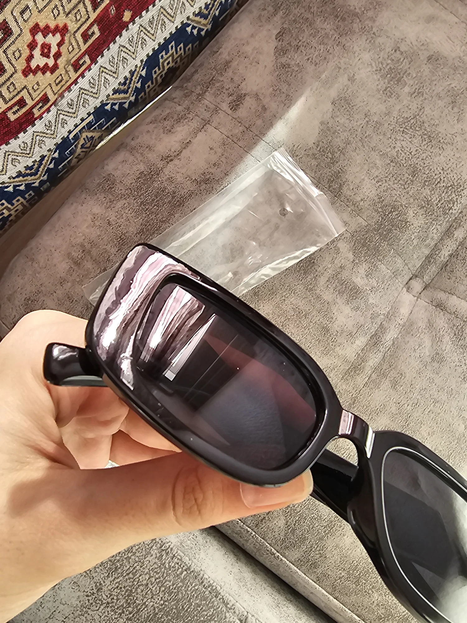 Small Frame V-Shaped Sunglasses - Women's Square Fashion Eyewear photo review