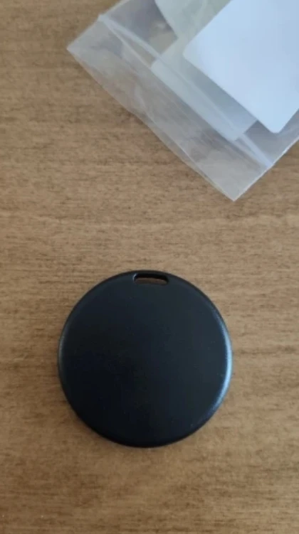 Findroo PebbleTag – Mini Bluetooth Tracker for Pets, Kids & Wallets