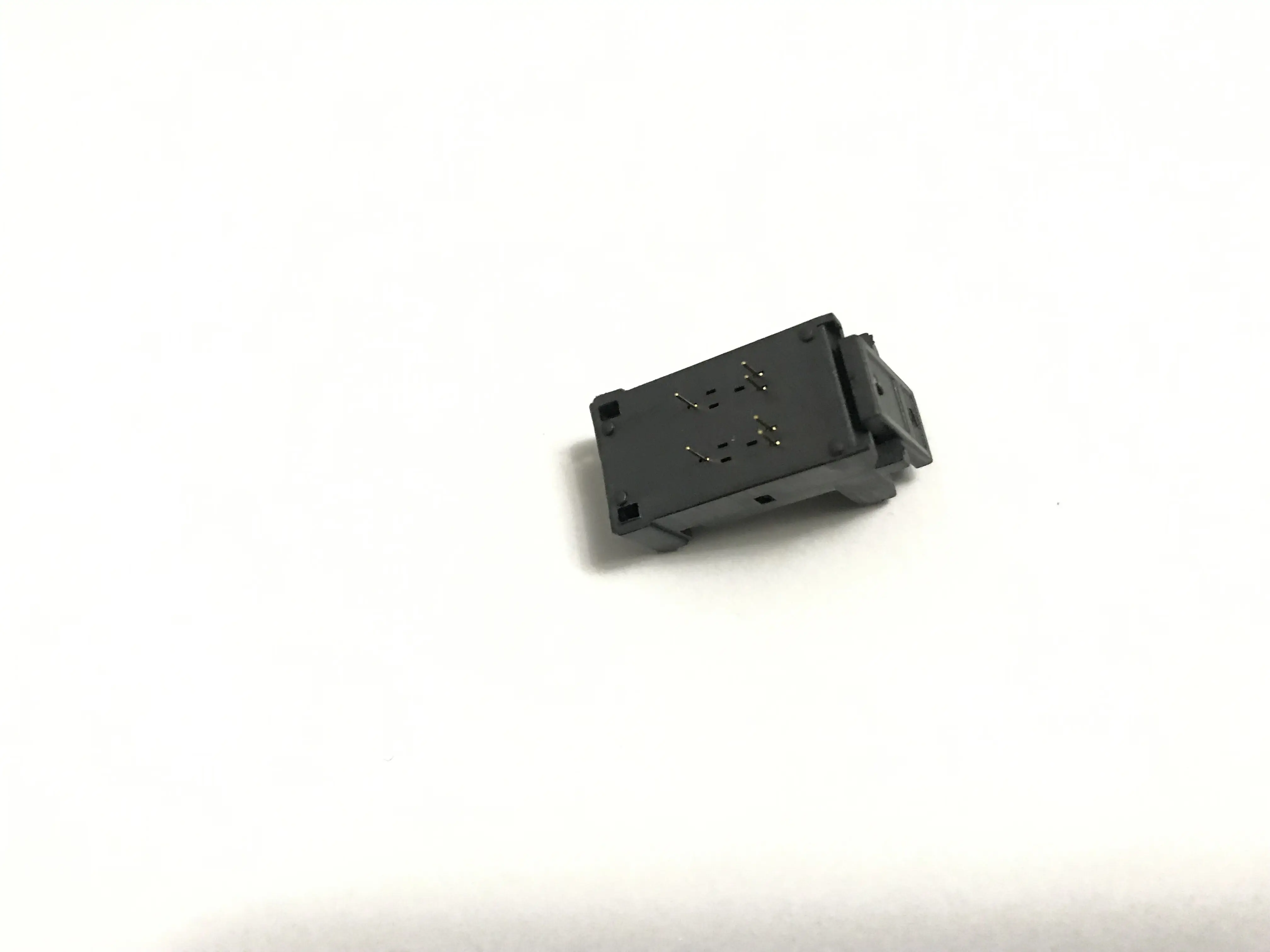 SOT363 IC ׽Ʈ    0.65mm ġ SOT363-3 Ű ũ 1.25mm