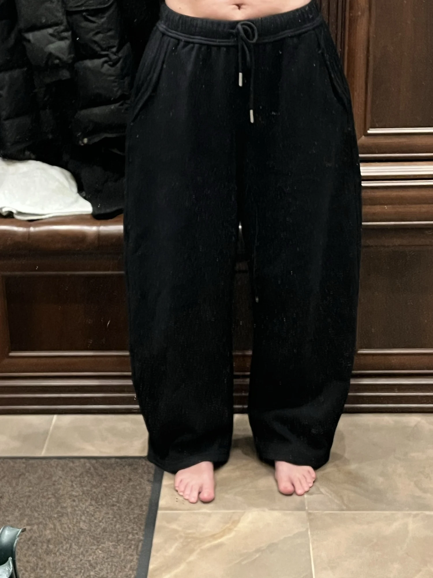 TOYOUTH Women Casual Pants  Winter New Lazy Style Sports Draping Loose Elastic Waist Fleece-lined Banana Pants​ photo review