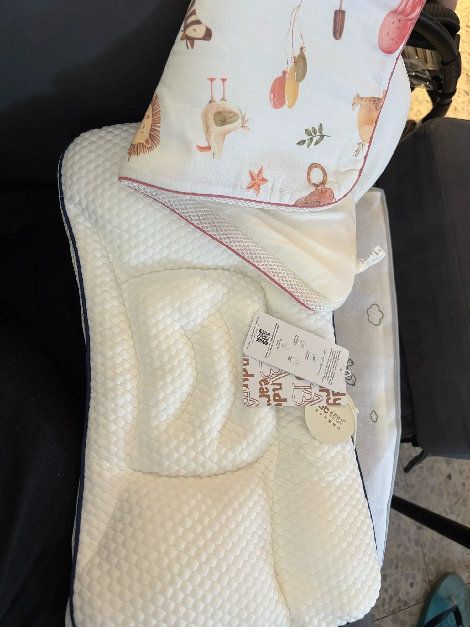 LUNOVA® | Coussin ergonomique pour enfant