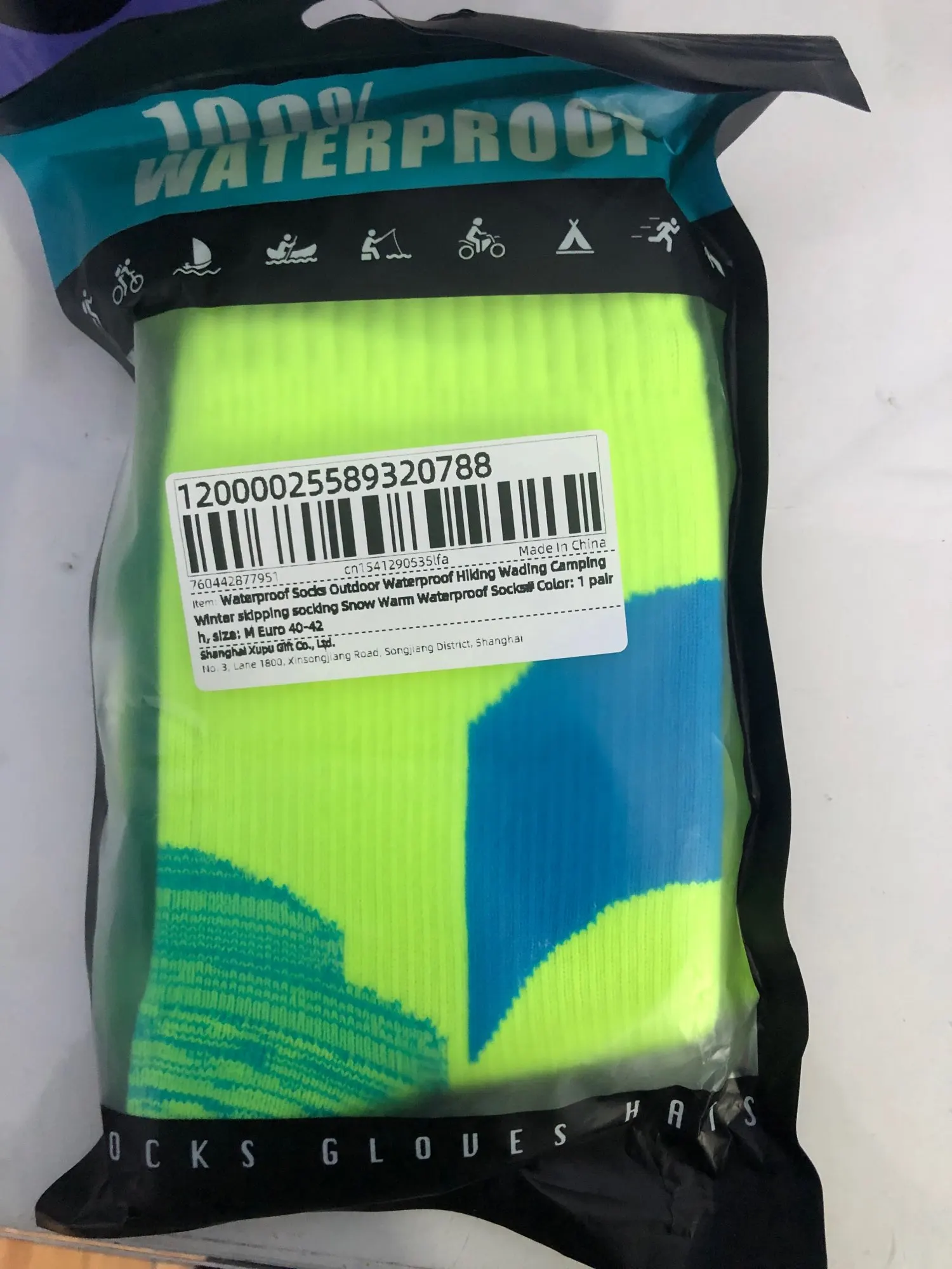 Wasserdichte Outdoor-Socken – Atmungsaktiv und Warm für Wandern, Camping, Skifahren & mehr photo review