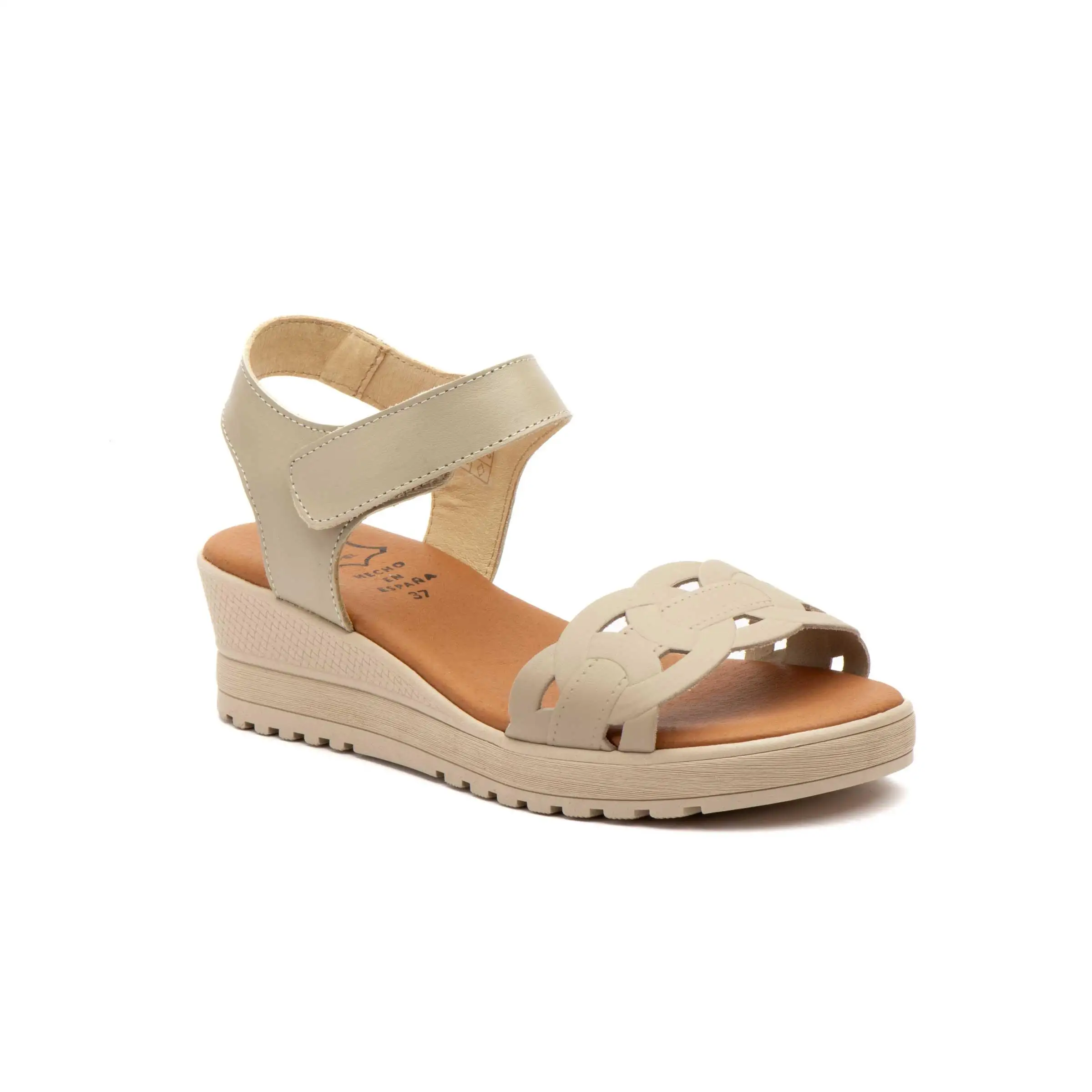 White wedge sandals detail view