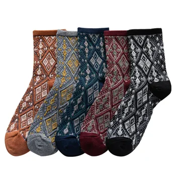 

Japan Style Kawaii Cute Women's socks England Style Plaid Cotton Long Socks for Woman Female Harajuku Retro Streetwear Crew Sock