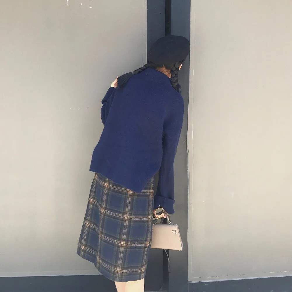 1 (29)