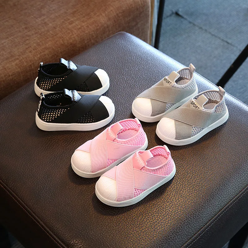 Детские повседневные кроссовки; обувь для маленьких мальчиков и девочек; сетчатая дышащая Нескользящая детская обувь; обувь для малышей с мягкой подошвой без застежки