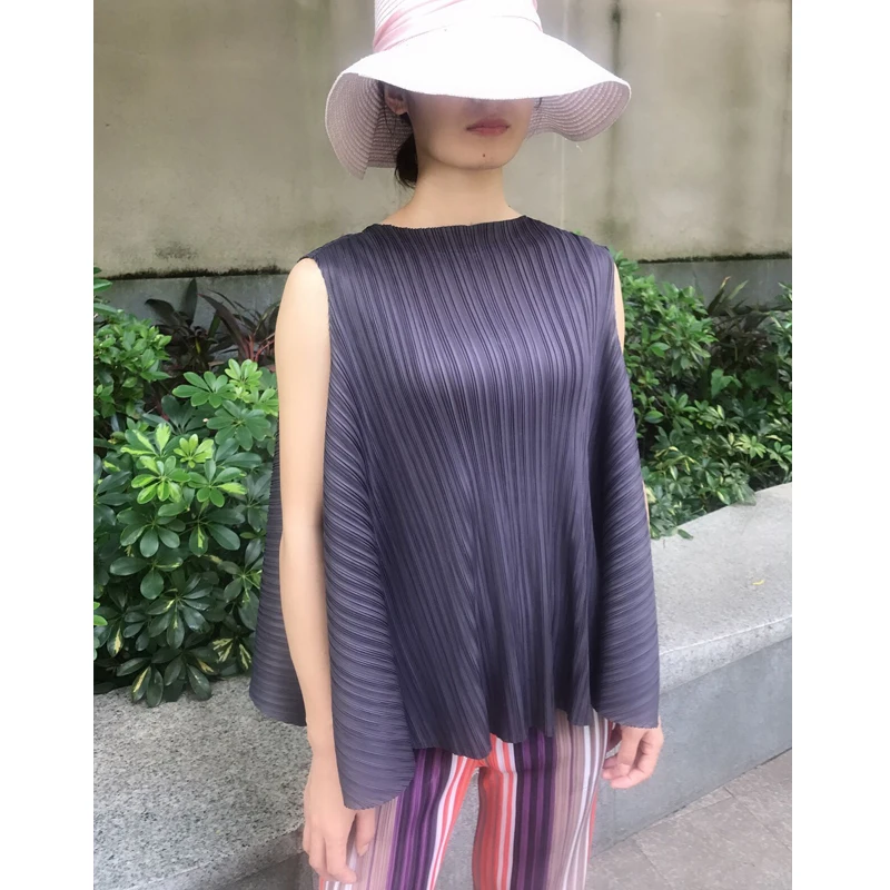 Miyake сплошной цвет без рукавов модные складные свободные Асимметричные футболки с бантом