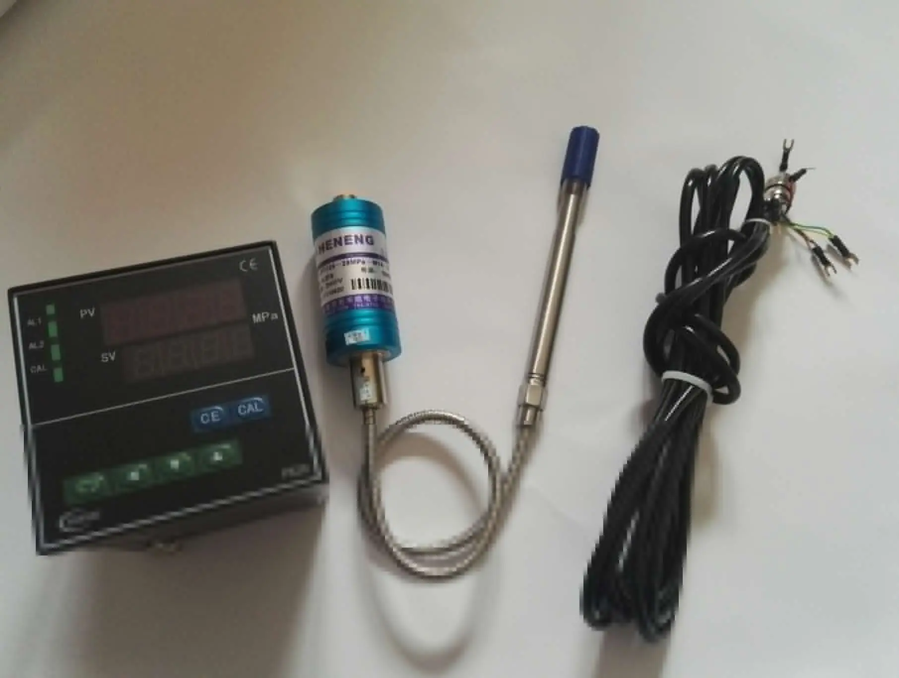 

Xiaogan Woeng PT124-50MPa-M14x1.5+PS20 high temperature melt pressure sensor + meter