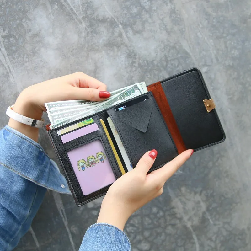 

2019 New Small Wallet Women's Short Retro Simple Buckle Card Package Soft Wallet Fashion mini Wallet Women's Wallet Light Clutch