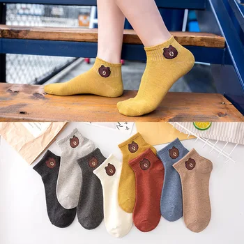 

2020 Hot Selling Short Socks Brown Bear Sweet Fashion Breathable Bear WOMEN'S Socks Cotton Solid Color WOMEN'S Socks Batch
