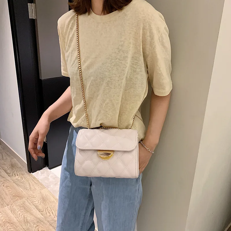 

The new female model 2019 summer small fresh hundred lap chain temperament simple network celebrity bag single shoulder oblique