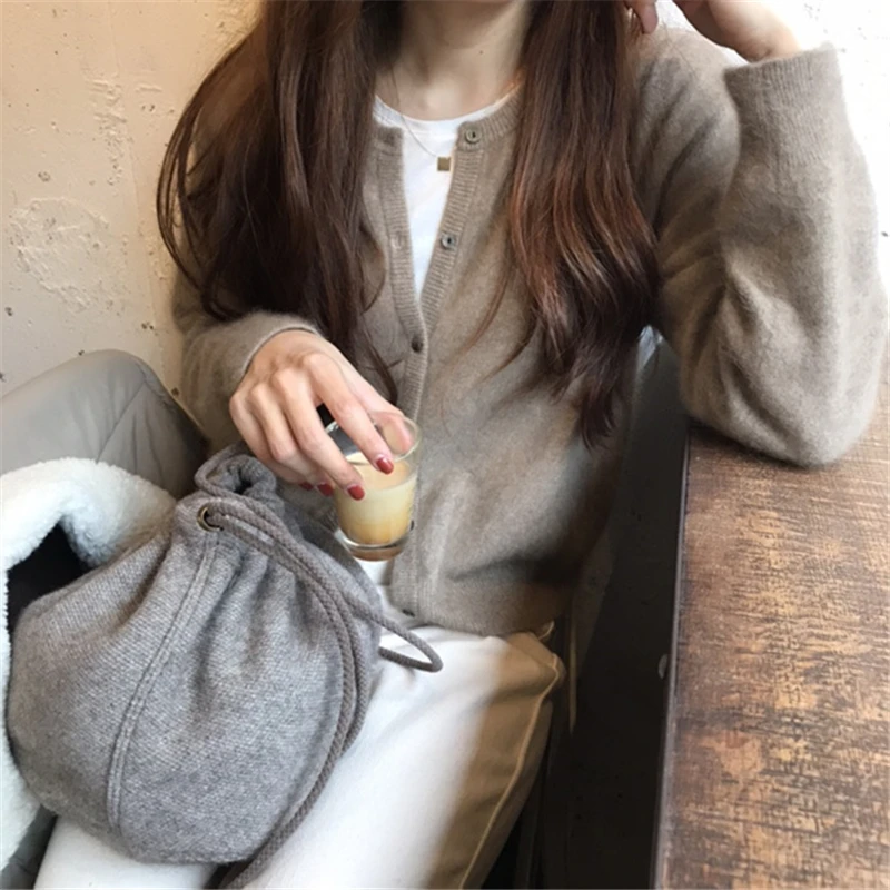 

Round neck cardigan sweater female short paragraph long-sleeved solid color knitted single-breasted jacket warm and comfortable