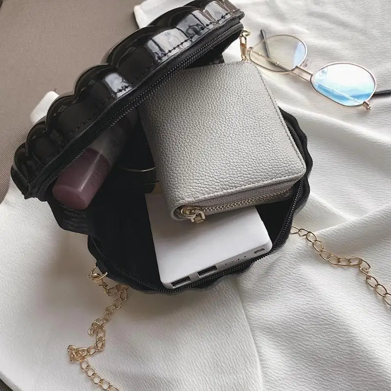 Женская новая модная однотонная сумка на плечо с цепочкой для девочек Однотонные Сумки Чехол женский маленький ПВХ сумка через плечо