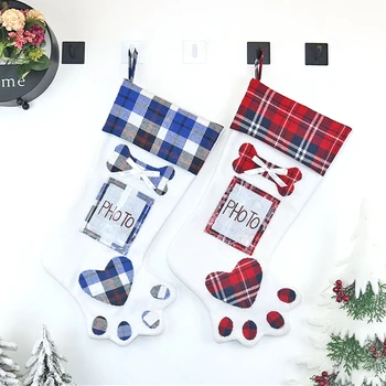 

2019 Plaid Christmas Gift Bags Pet Dog Cat Paw Stocking Socks Xmas Tree Hanging Pendant Toy Doll gifts Decor for the new year 4