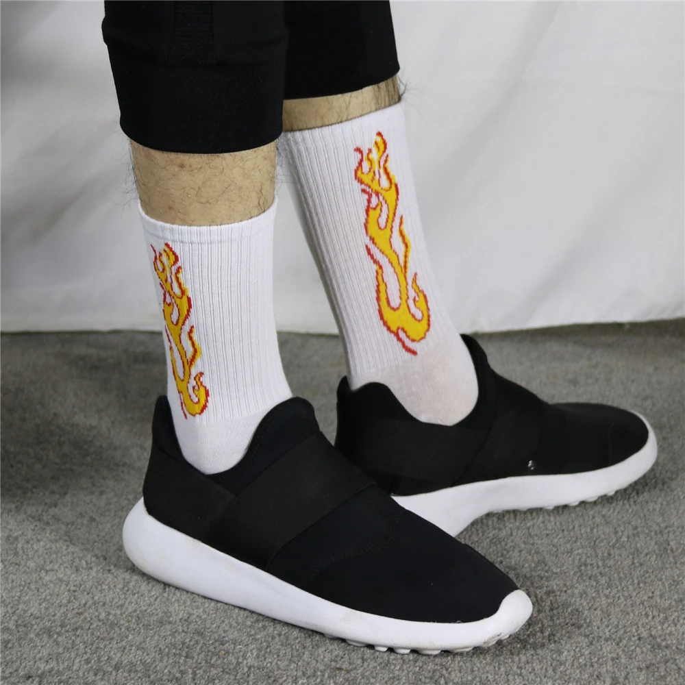 Мужские носки в черно-белую полоску в стиле Харадзюку, в клетку, хипстерские носки для скейтборда, в стиле рок, панк, деловых видов спорта, уличных танцев