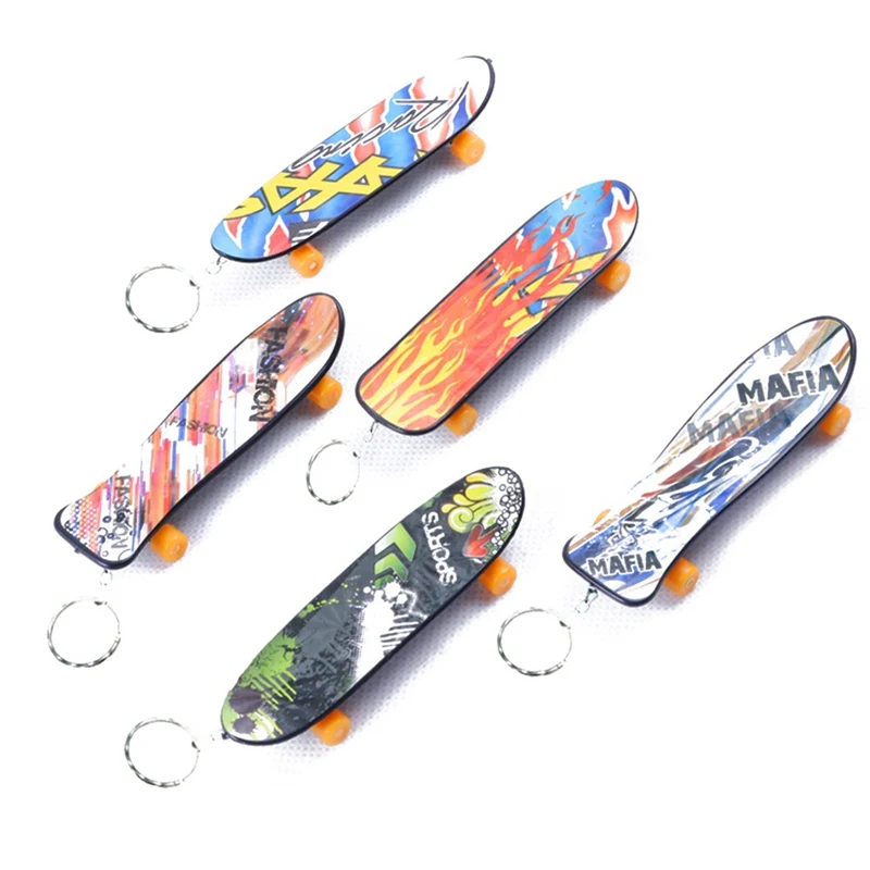 Мини-брелок Fingerboard игрушки скутер для пальца скейтборд Классическая игра для мальчиков настольные игрушки цвет случайный