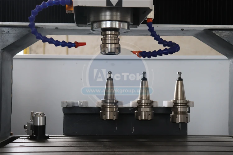 CE стандарт 3d прессформы cnc гравировальный станок atc на продажу cnc мини-маршрутизатор cnc