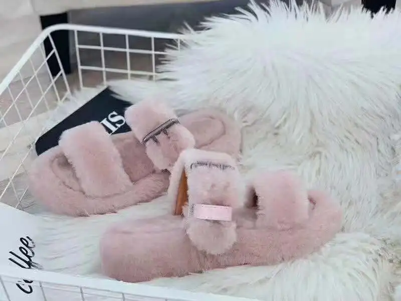 Г., Брендовые женские тапочки зимняя обувь на меху Женская Теплая обувь на овечьем меху с коробкой