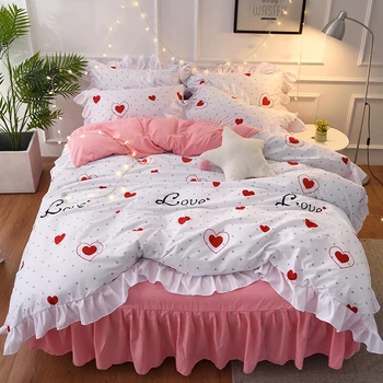 

4Pcs/Set Love Heart Strawberry Girl Duvet Cover Bed Cover Set Lotus leaf Adult Child Bed Sheets And Pillow Cases Bedding Set
