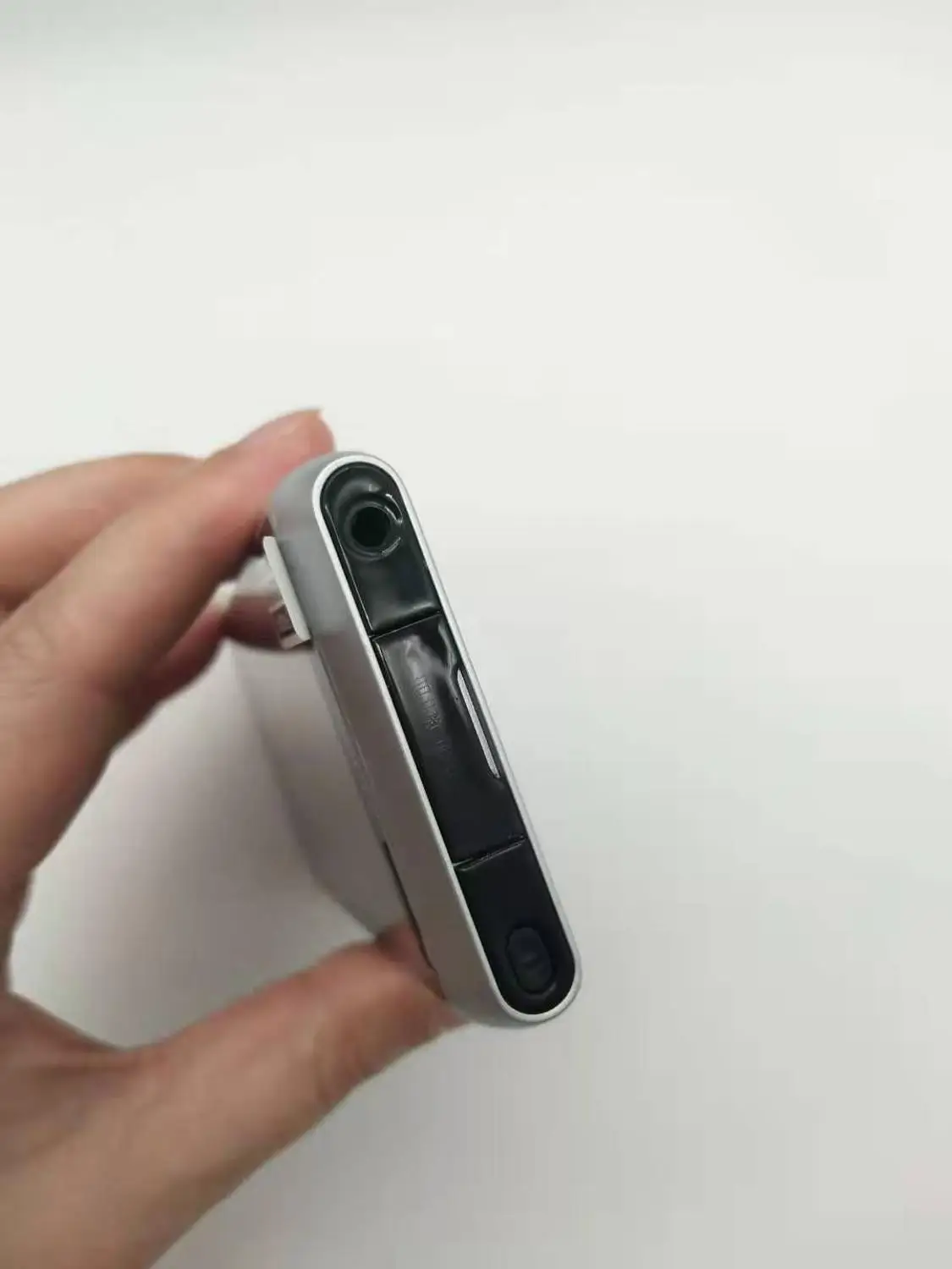 N8 Unlokced Nokia N8 мобильный телефон 3g wifi gps 12MP сенсорный экран 3," разблокированный 16 Гб Смартфон Восстановленный