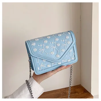 

Fashion Women Crossbody Bag Small Lace Handbag PU Leather Chain Shoulder Handbag Chic Floral Messenger Bags for Women Purse Bags