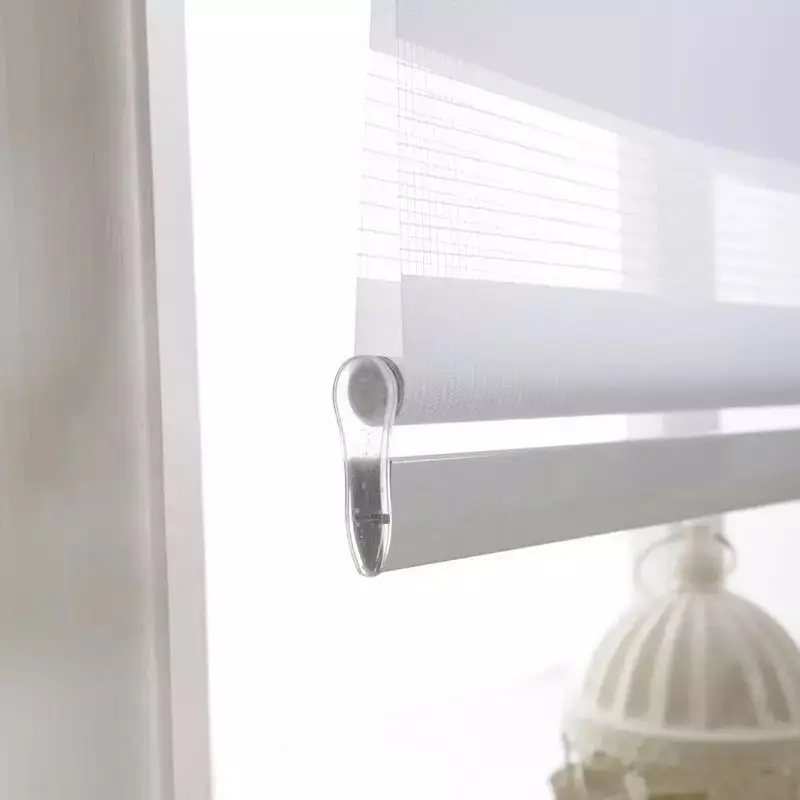 Белые рулонные шторы с зебровым принтом по индивидуальному заказу двухслойные