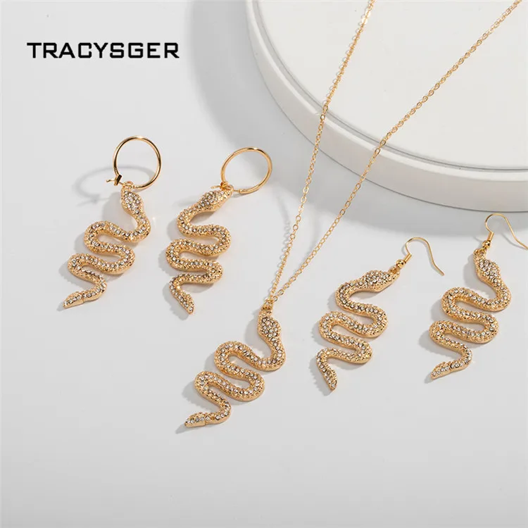 AH-ER84780 /TRACYSGER/ New European and American creative snake long personality fashion exaggerated earrings