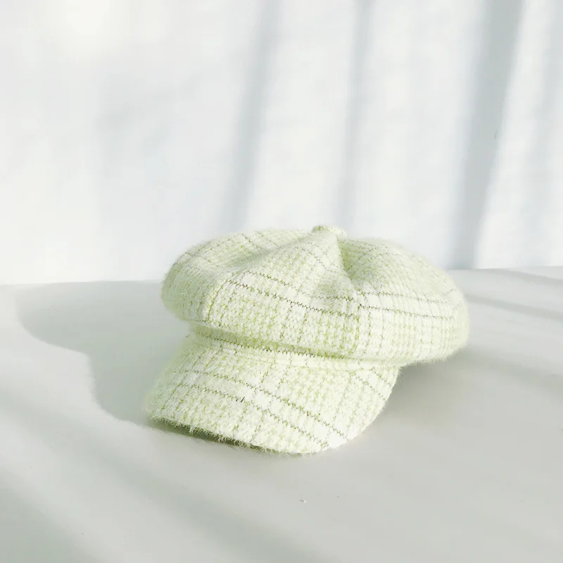 Winter Beret hat Caps Women Fashion Winter Hats for Women Vintage Plaid Flat Hats Chenill Wool Warm Octagonal cap Hat