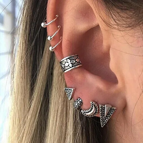 Exquisite Vintage Earring Set for Women Punk Jewelry Vintage Silver Color Carved Geometric Pattern Round Earrings Clip