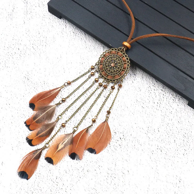 Collier Attrape Rêves Fantaisie Marron Clair Bijoux femme bohème capteurs de rêves style chic boho amérindien fantaisie