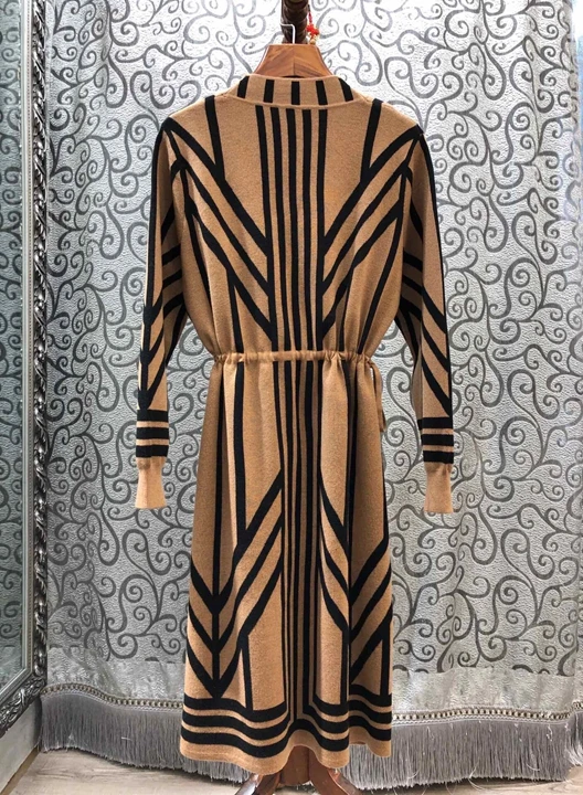 autumn and winter new female round neck striped color matching waist drawstring waist long sleeve knit dress 1022