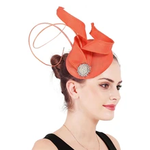 Головной убор невесты банкетные вечерние персональные портреты перо официальная шляпа