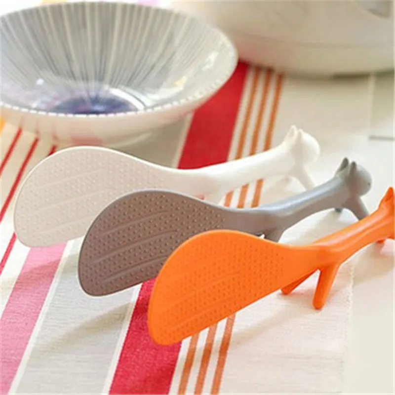 Hot-Sale-BEST-Cute-Plastic-PP-Cartoon-Home-Kitchen-Squirrel-Shape-Rice-Scoop-Spoon-Soup-Sauce (3)