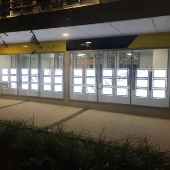 

36Units X A4 1 Side Landscape Hanging Magnetic Acrylic Frame LED Illuminated Window Display Light Pocket for Real Estate Agent