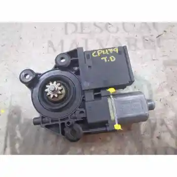 

WINDOW MOTOR REAR RIGHT RENAULT SCENIC III 827303178R 915947200 916836200